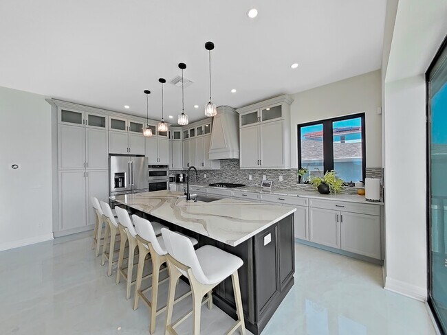 Building Photo - 882 Bay Point Dr