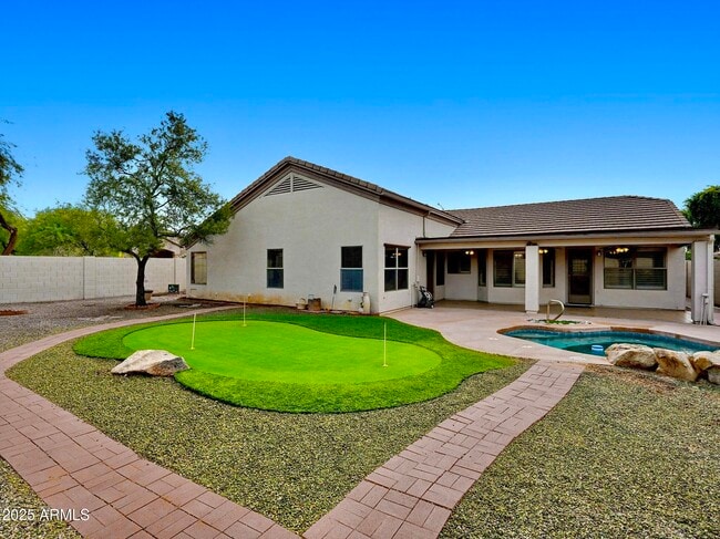 Building Photo - 9926 E Pantera Ave