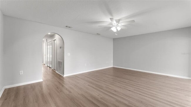 Building Photo - 9815 Ashburn Lake Dr