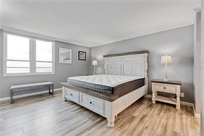 Building Photo - 2617 Cove Cay Dr