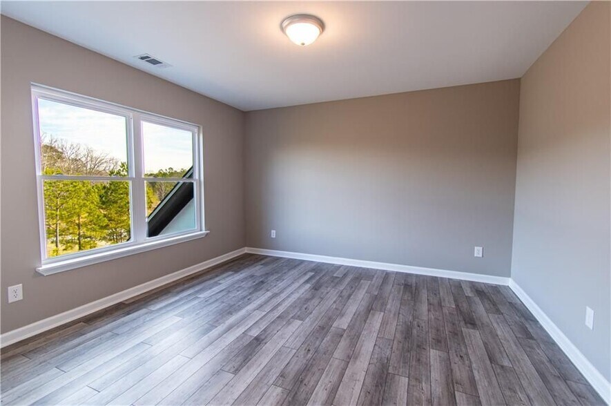Building Photo - 115 Pinto Ln