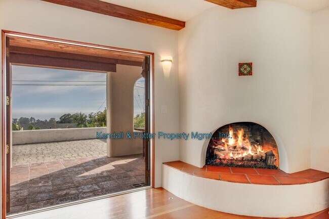 Building Photo - Executive Coastal Living at the Historic P...