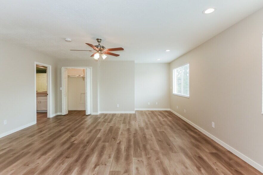 Building Photo - 1264 W 1750 N