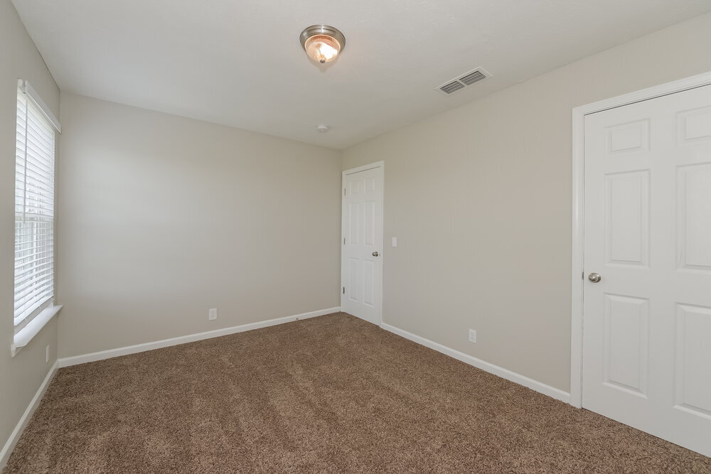 Building Photo - 3035 Ace Wintermeyer Dr
