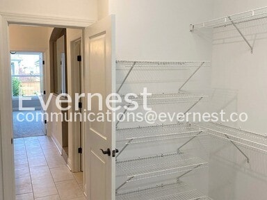 Building Photo - 3-Bed/3-Bath Modern Single Family Home with Attached Garage/Available Soon!