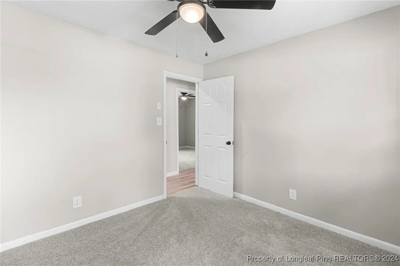 Building Photo - 415 Palmerland Dr