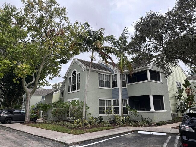 Building Photo - 1050 Crystal Way