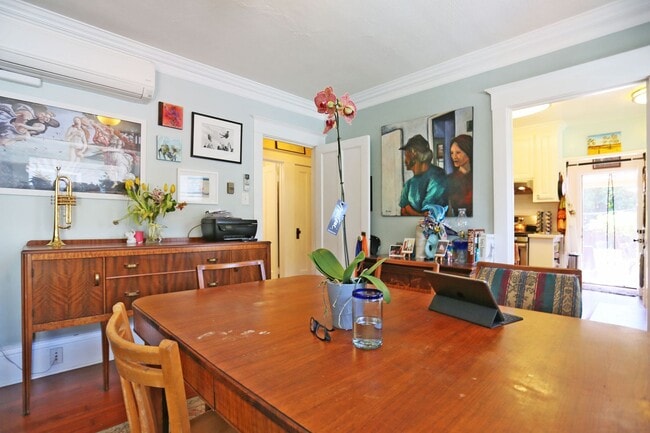 Building Photo - OPEN HOUSE: Sunday (6/1) from 3:00pm to 4:...