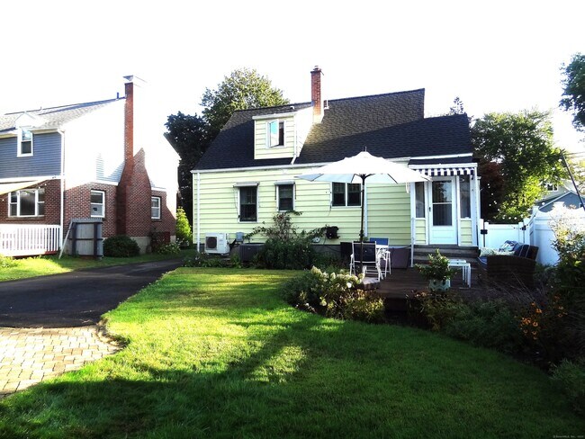 Building Photo - 345 Courtland Ave