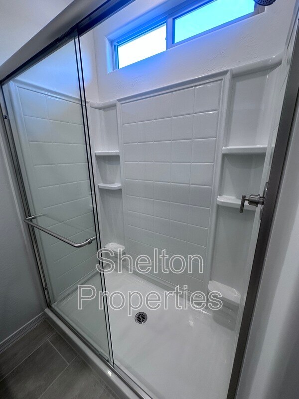 Building Photo - 14360 W Alameda Dr