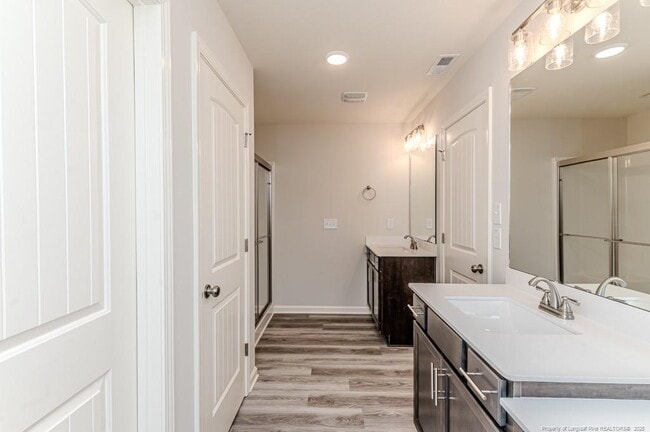 Building Photo - 87 Onslow Ct