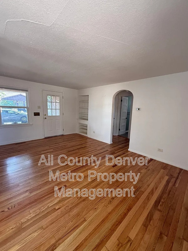 Building Photo - 1317 Zenobia St