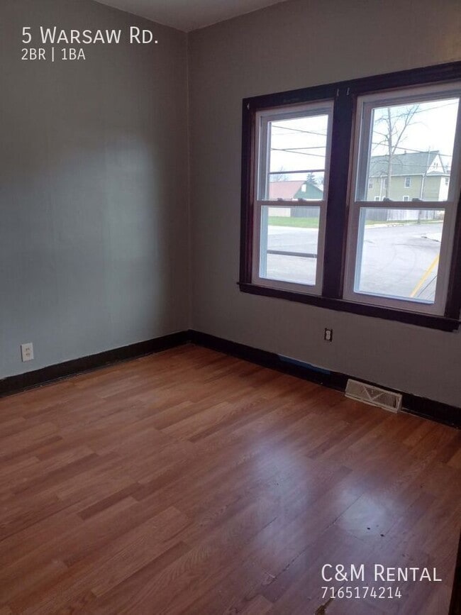 Building Photo - 5 Warsaw St