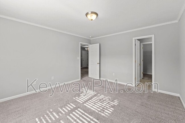 Building Photo - 1805 Honeysuckle Way