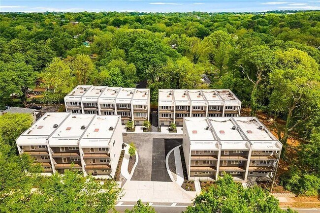 Building Photo - 1436 Walker Pl SE