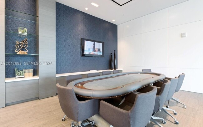 Building Photo - 17111 Biscayne 1011