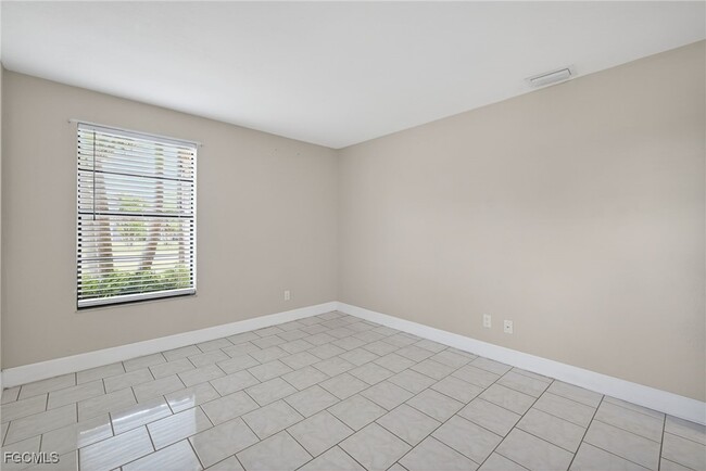 Building Photo - 13134 Feather Sound Dr