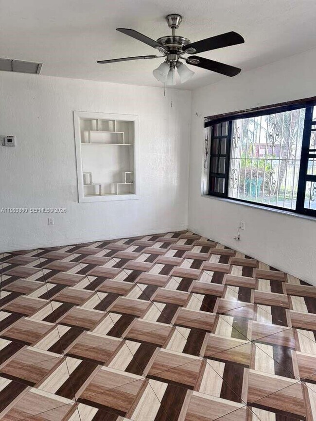 Building Photo - 576 NW 147th St