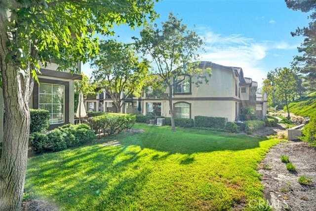 Building Photo - 45 Chaumont Cir