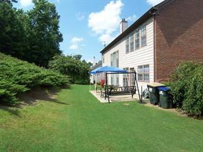 Building Photo - 1310 Montcliff Dr
