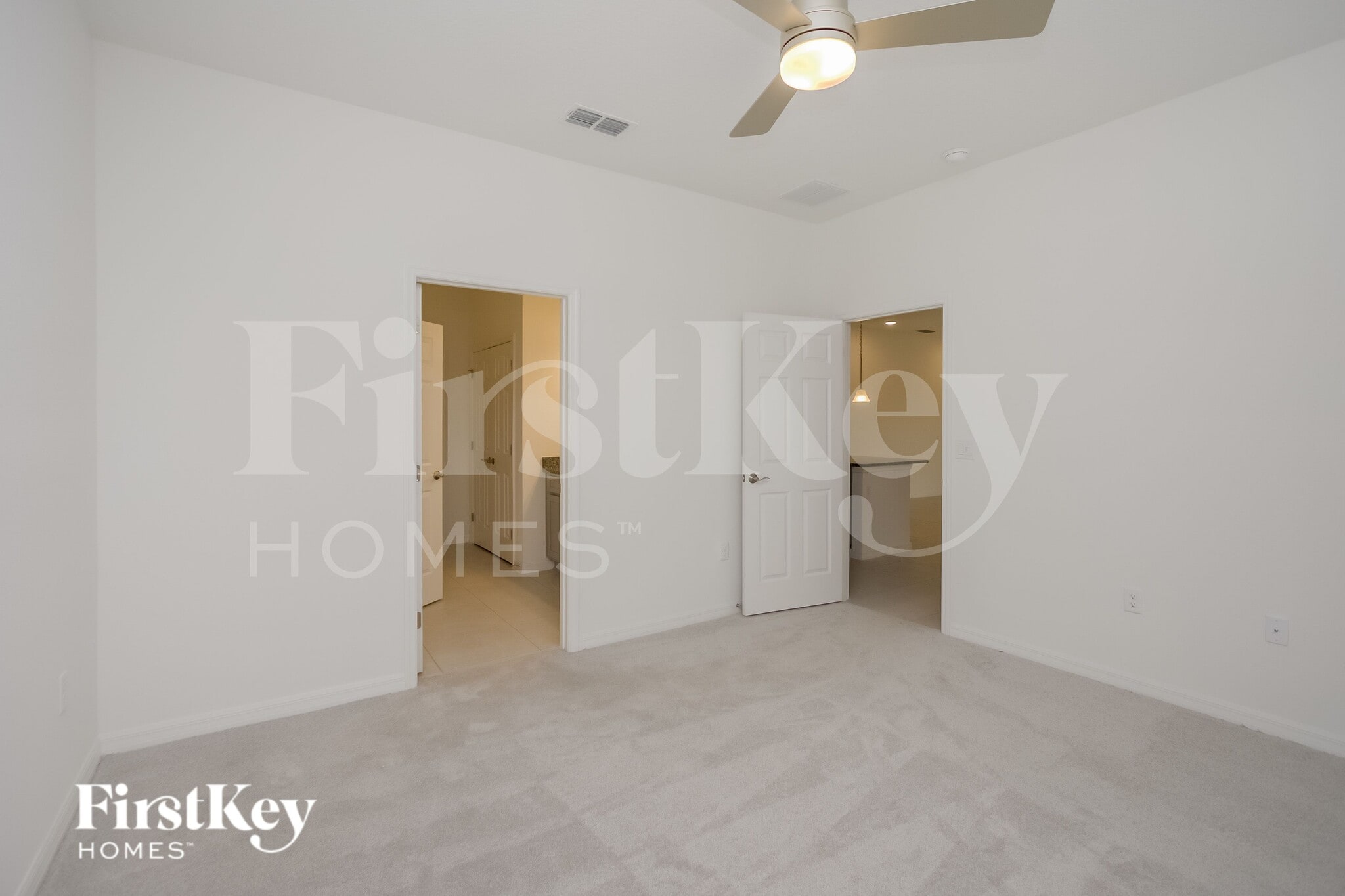 Building Photo - 344 Corbel Ln