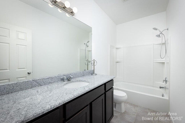 Building Photo - 8389 Ardmoor Dr