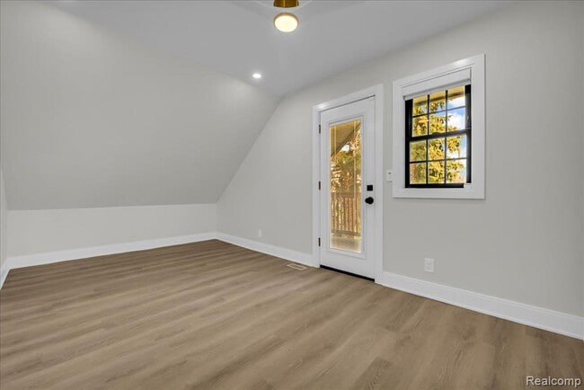 Building Photo - 2623 Fairview St