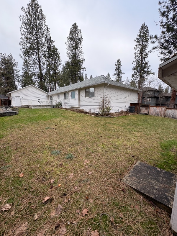 Building Photo - 2120 W Hogan St