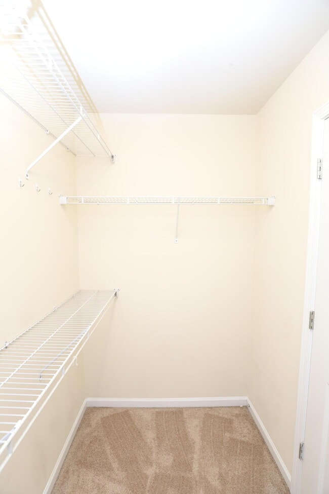 Building Photo - 1761 Nicholas Dr