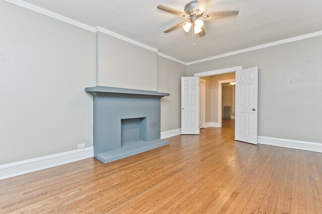 Building Photo - 1019 Dempster St