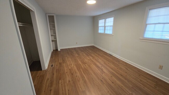 Building Photo - sunset1617