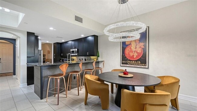 Building Photo - 1921 Monte Carlo Dr