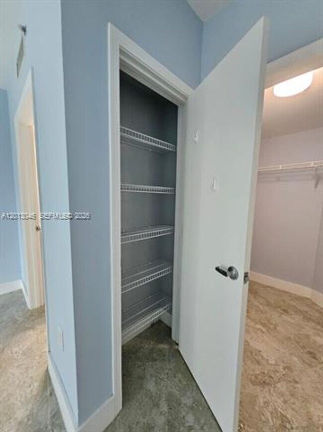 Building Photo - 9055 SW 73rd Ct