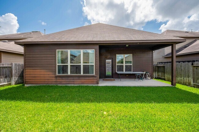 Building Photo - 2443 Grey Reef Dr