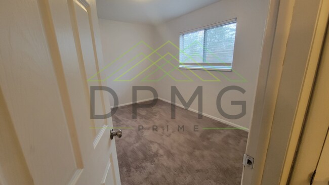 Building Photo - 5710 Potter St