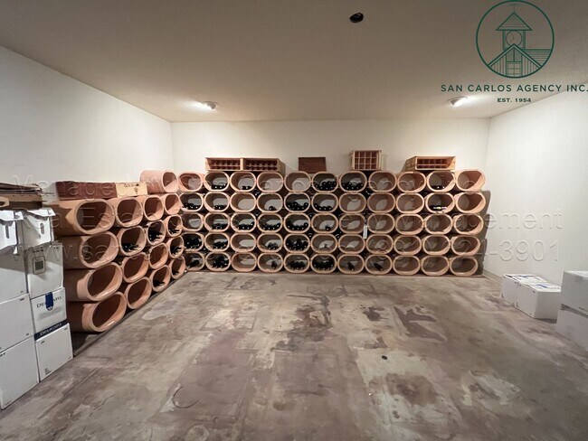 Building Photo - Ranch Style Carmel Valley Property in Desirable Robledo Neighborhood