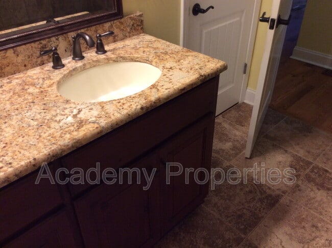 Building Photo - 464 Loblolly Ln