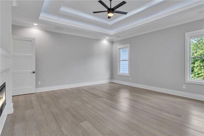 Building Photo - 3671 Hamilton Mill Rd