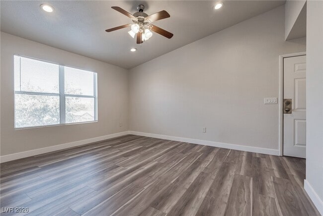 Building Photo - 5055 W Hacienda Ave