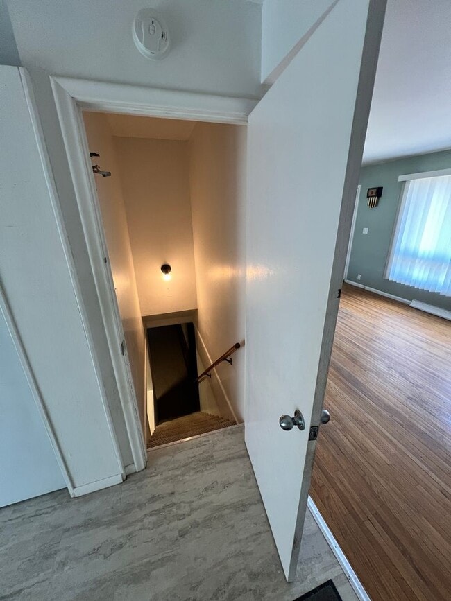 Building Photo - 140 E Niagara St