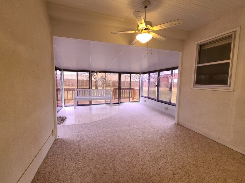 3 Season Porch - 1397 County Road SS