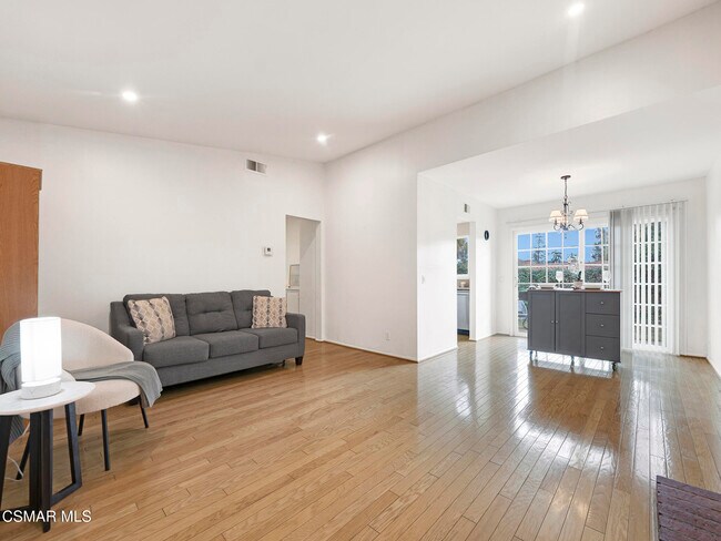 Building Photo - 1244 Heatherview Dr