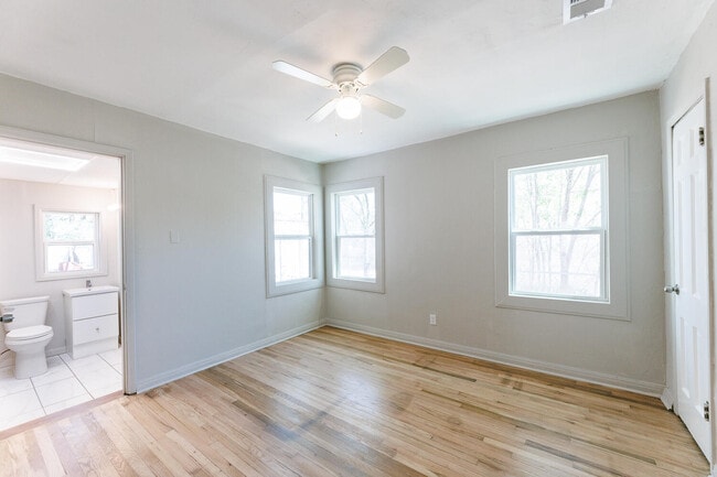 Building Photo - 3406 27th St