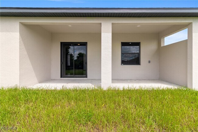 Building Photo - 2809 25th St SW