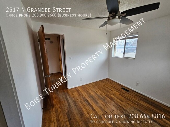 Building Photo - 2517 N Grandee St