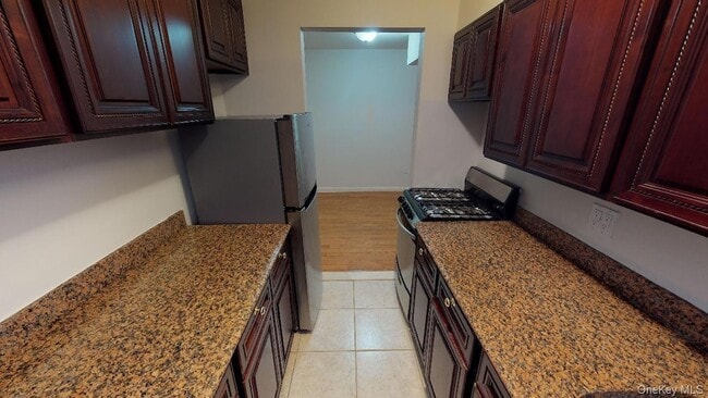 Building Photo - 110-19 72nd Rd