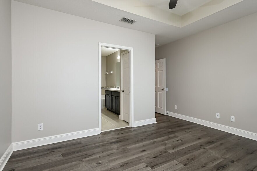 Building Photo - 3380 Reedy Glen Dr