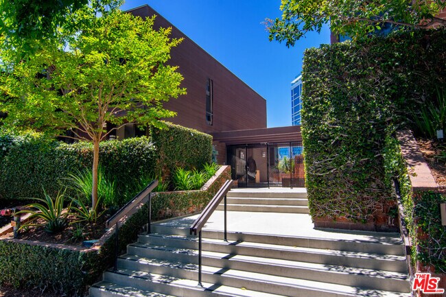 Building Photo - 1033 Carol Dr