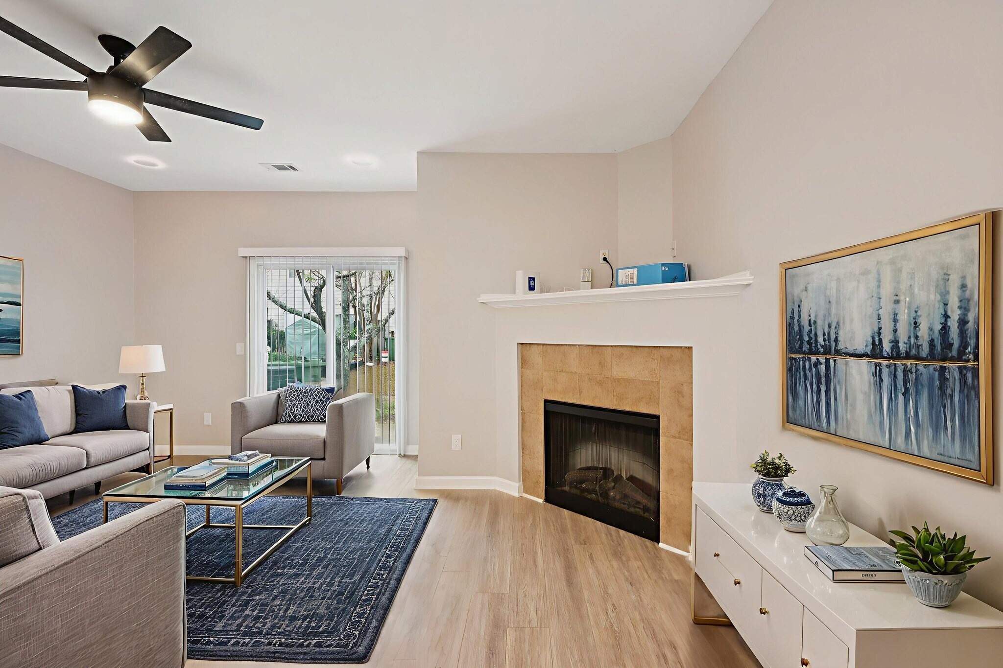 Living Room - 585 McWilliams Road