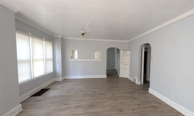 Building Photo - 3017 Sanford St